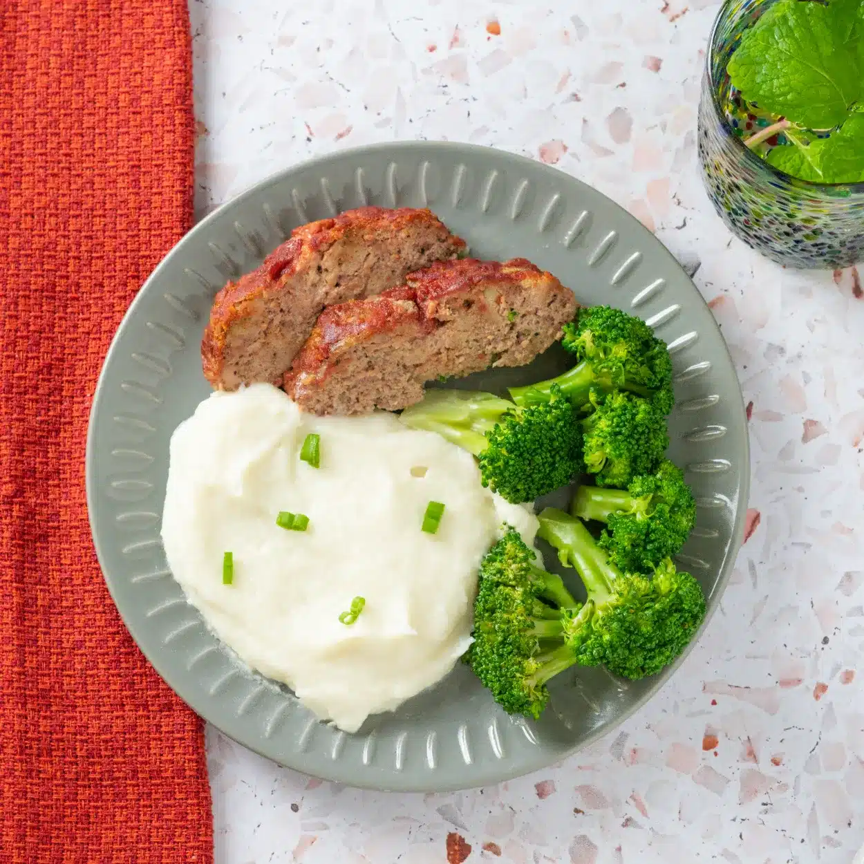 meatloaf-with-cauliflower-mash